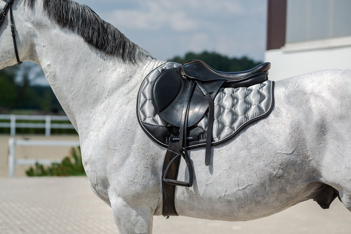 how to make saddle pads
