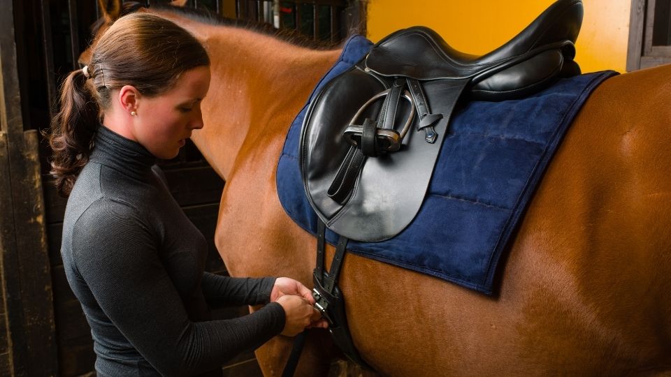 how to saddle stitch
