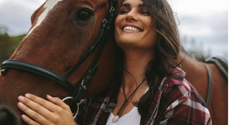 Shampoos for horses with greasy coats